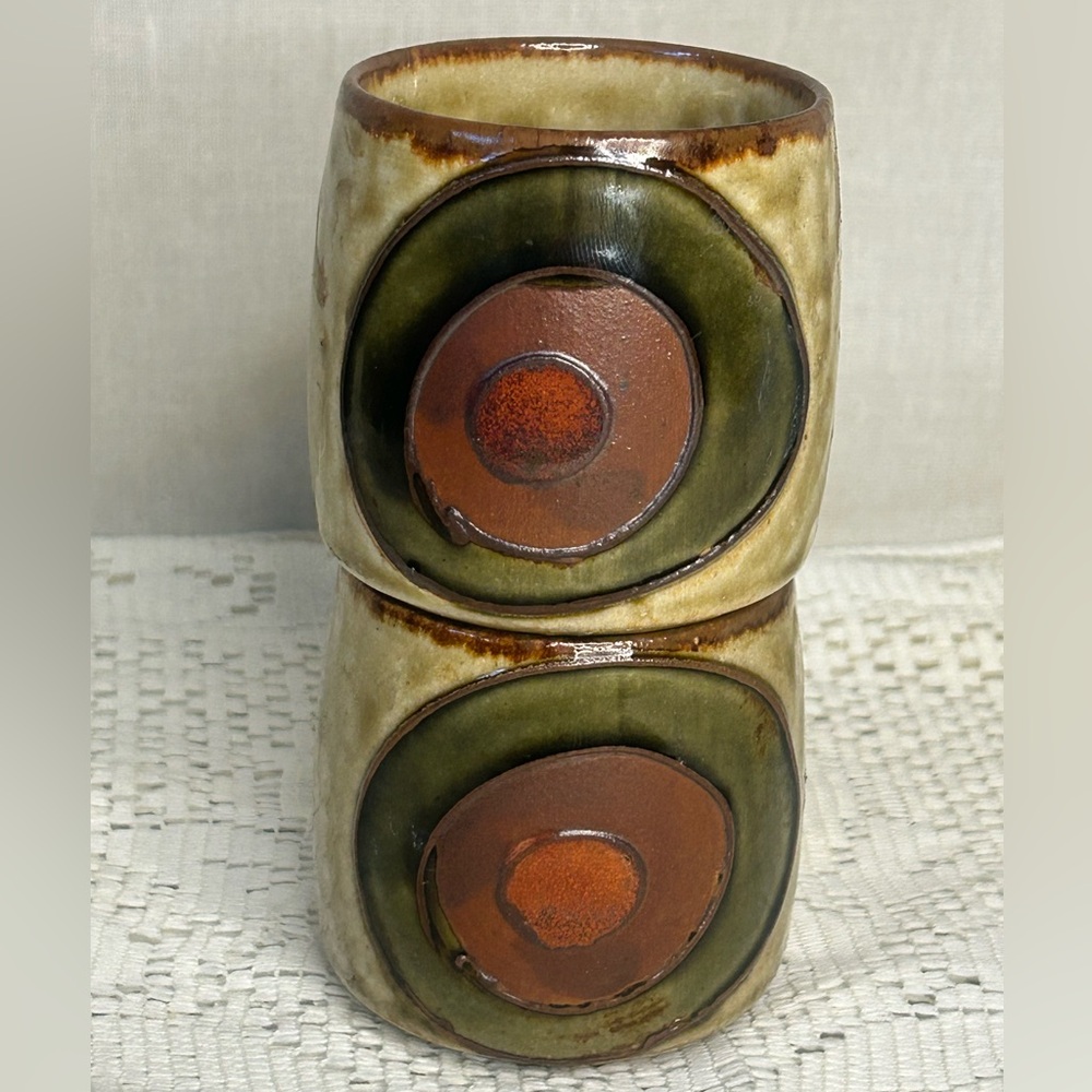 Studio Pottery Stoneware Cups Pair Hand Thrown‎ Earth Tone Glaze